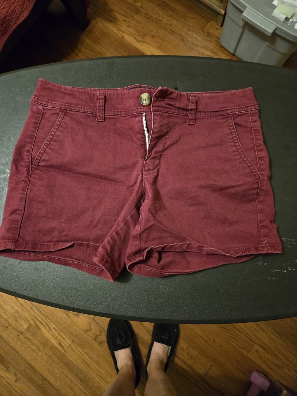American Eagle Outfitters AE Maroon Burgundy Stretch Midi Shorts Size 4